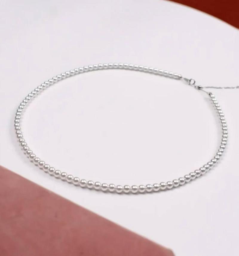 Product Introduction of 4-5mm natural freshwater seedless millet pearl necklace S925 silver clasp 1