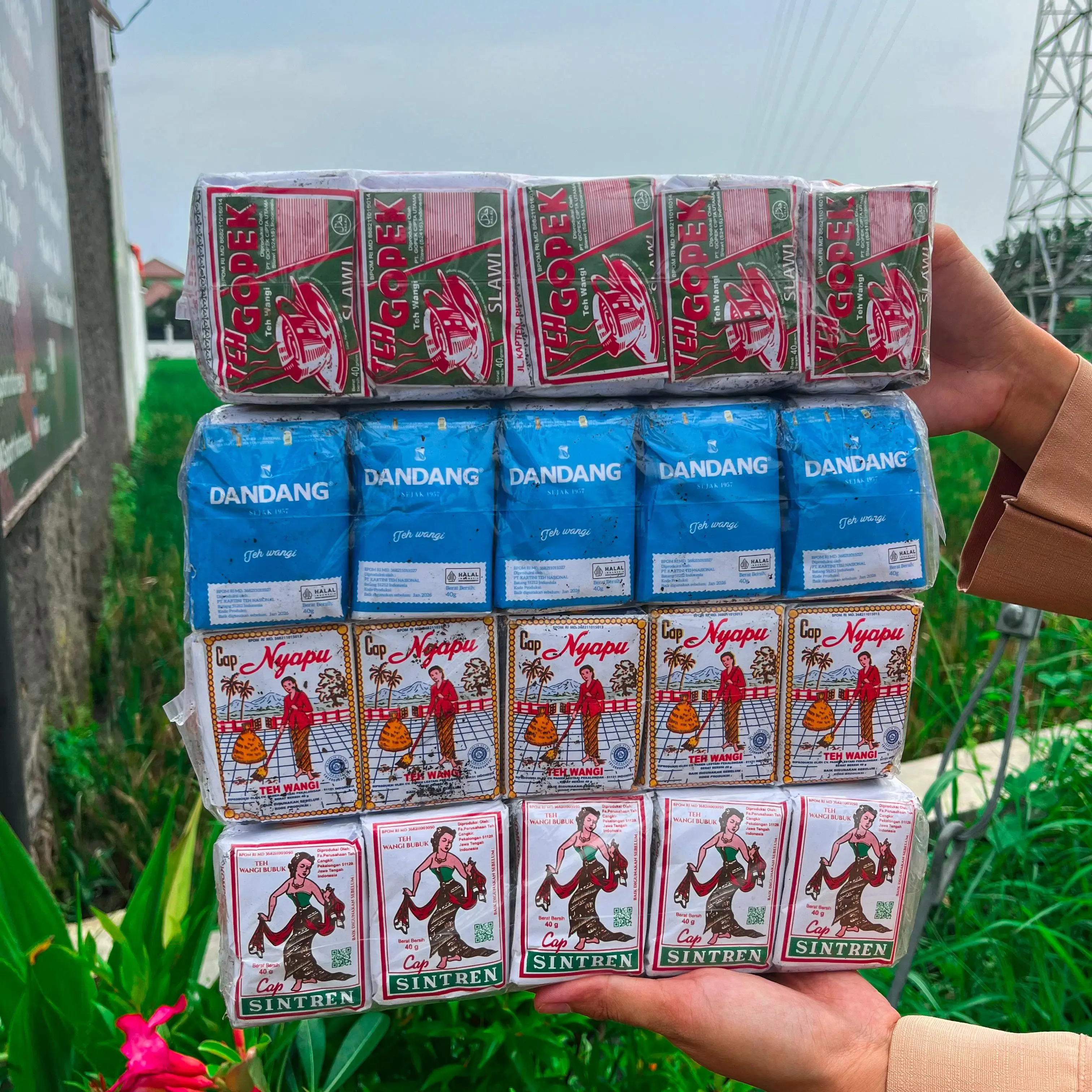 4 Slop Racikan Teh Tubruk Nyapu Sintren Gopek Dandang / Teh Solo 4 Press 40 Gram x 40 pcs / Indonesia Lokal Javanese Black Tea