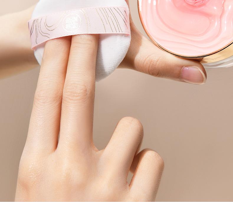 Product Introduction of MEIKING Lightweight Matte Loose Powder Setting powder 7g Oil control Waterproof 10