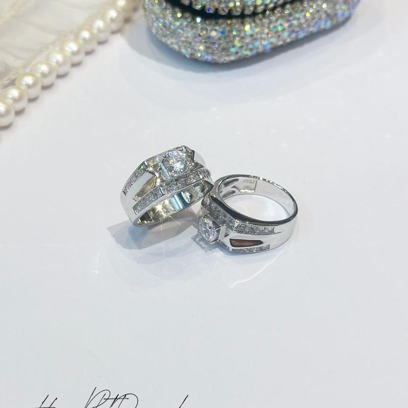 [ Hoàng Phát ] Trang Sức Nhẫn Nam Bạc Ý 925 Cao Cấp Viền Hột Vuông Xi Kim Kiểu Dáng Thời Trang Sang Trọng Cho Nam (NN21)