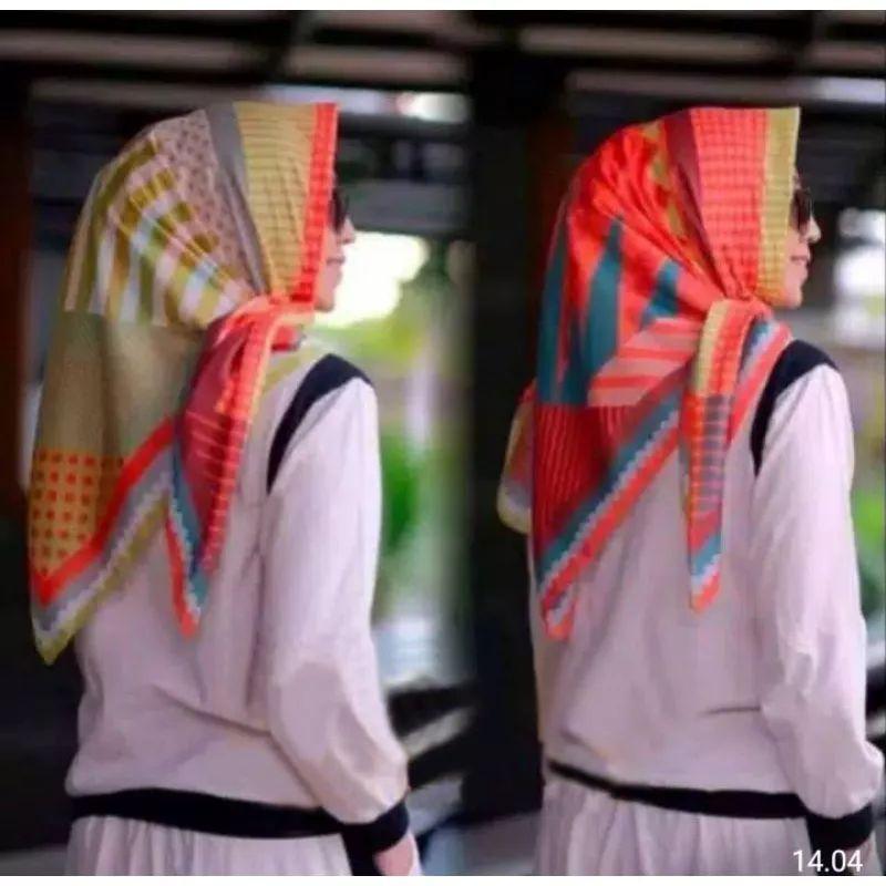 PROMO HIJAB/JILBAB VOAL MOTIF PRINTING LASER CUT SEGI EMPAT 5