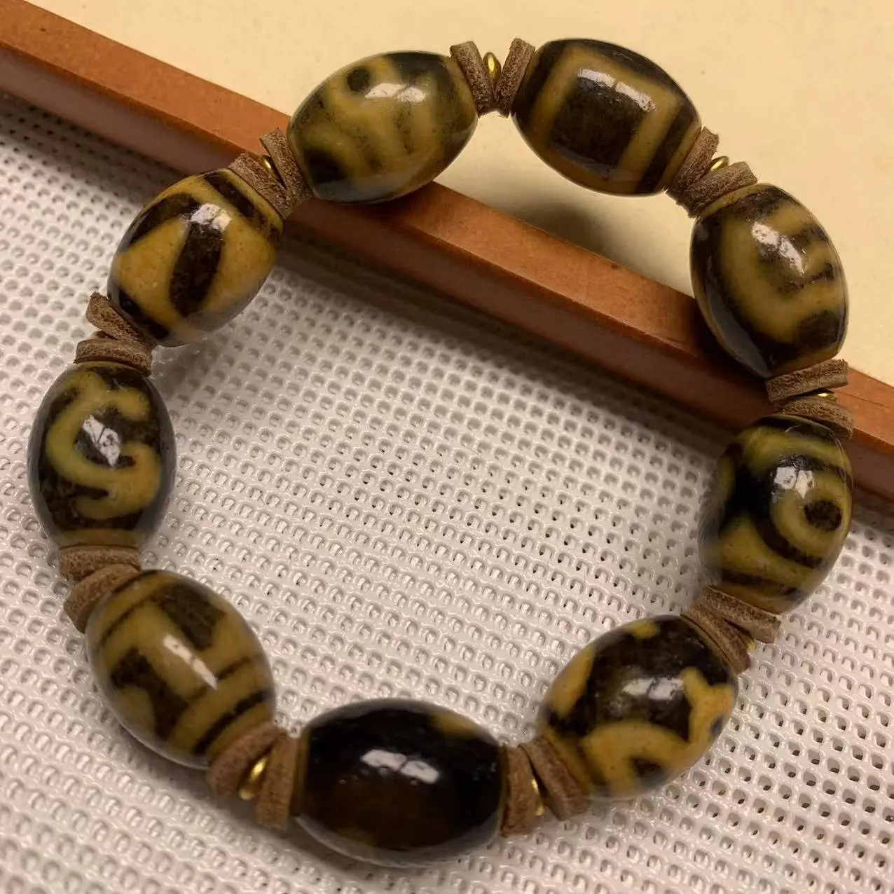 Fashion new high-end private customized Dzi bead bracelet