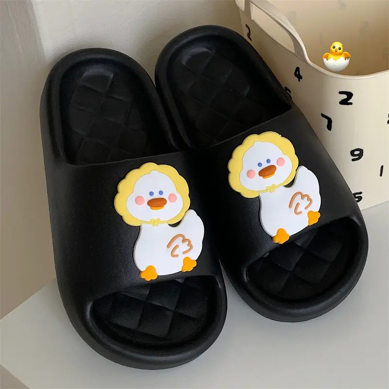 XIXITIAO 【5 màu, size: 34-47】 Dép đế dày mềm mại hình chú vịt vàng dễ thương hoạt hình thời trang giản dị cho nam nữ các cặp đôi 4