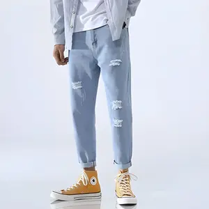 Celana Jeans Pria Sobek Korean Style, Slim Fit Biru Muda, Gaya Kasual untuk OOTD Remaja