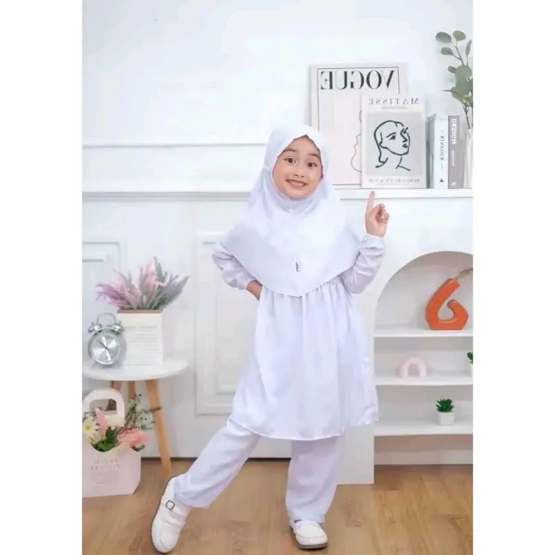 Starla Kids Set  Celana, atasan dan kerudung Bqhan Crinkle Airflow / Untuk manasuk anak /One set anak/Fashion Muslim/ Terbary 2024 / Bisa COD 0