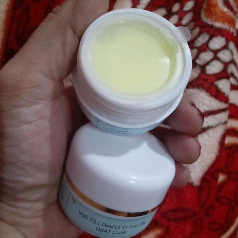 Perawatan Wajah dengan Cream Flek Label Biru 1