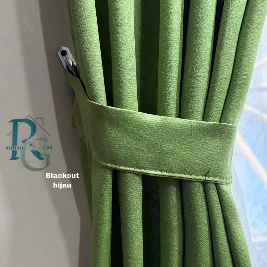 Blackout Hijau