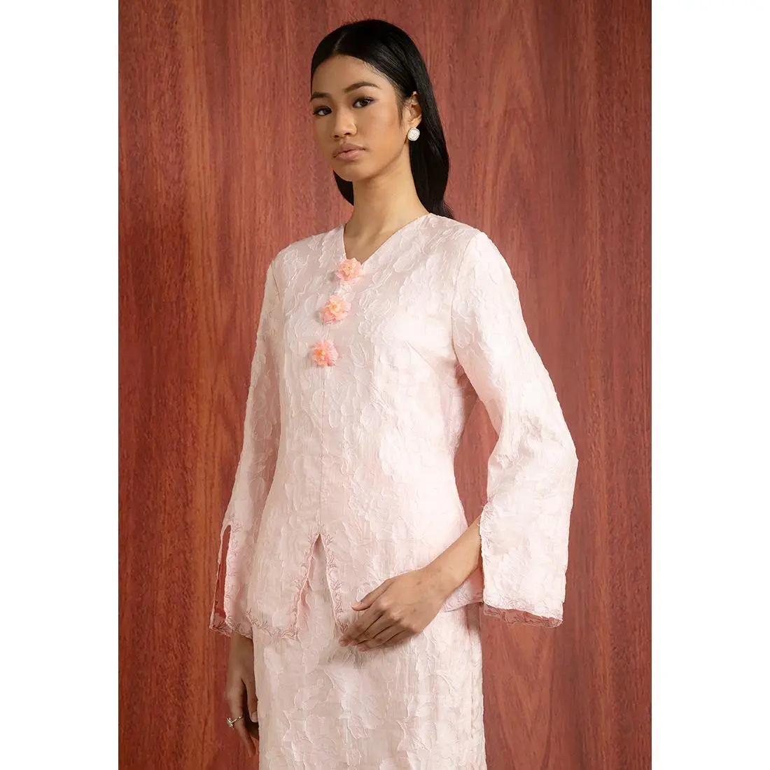 Zalia - LAIKA EMBROIDERY BEADED KEBAYA SET (Female) - TikTok Shop Malaysia