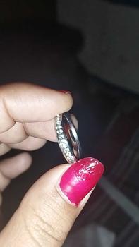 Product Review of Cincin couple Titanium Stainless steel FULL MATA 1Baris anti karat selamanya Fashion Ring from O**A N** 1