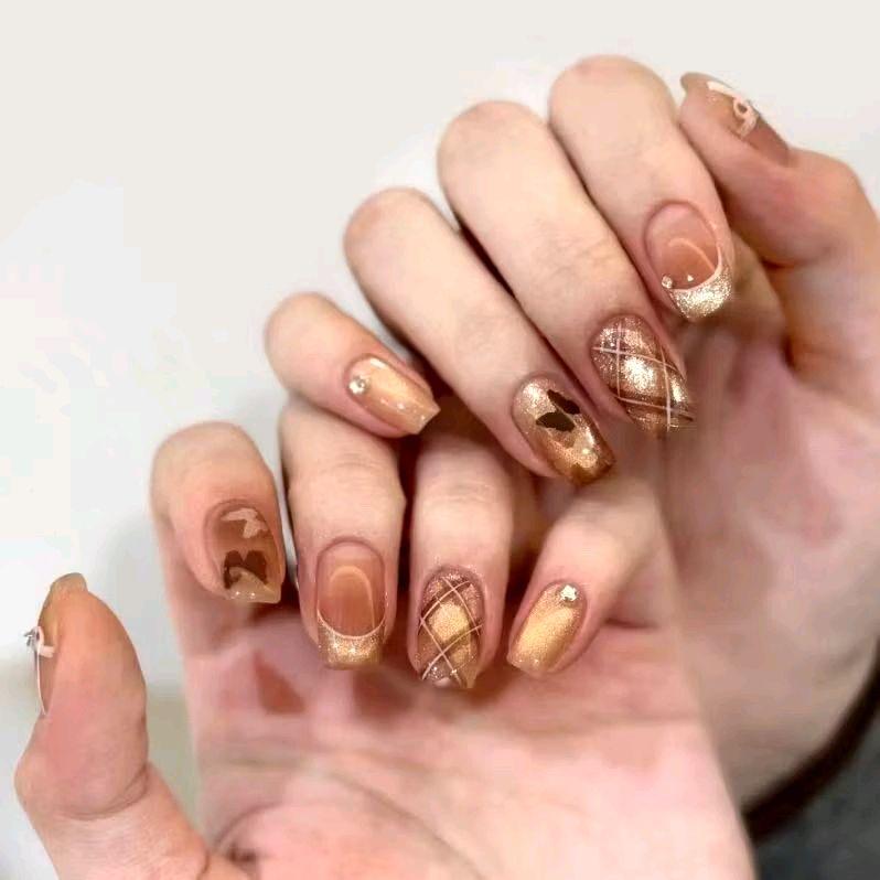    Mã 195    Bộ 24 Nail Box màu nâu thạch có kèm phụ kiện làm nail Kèm Keo 