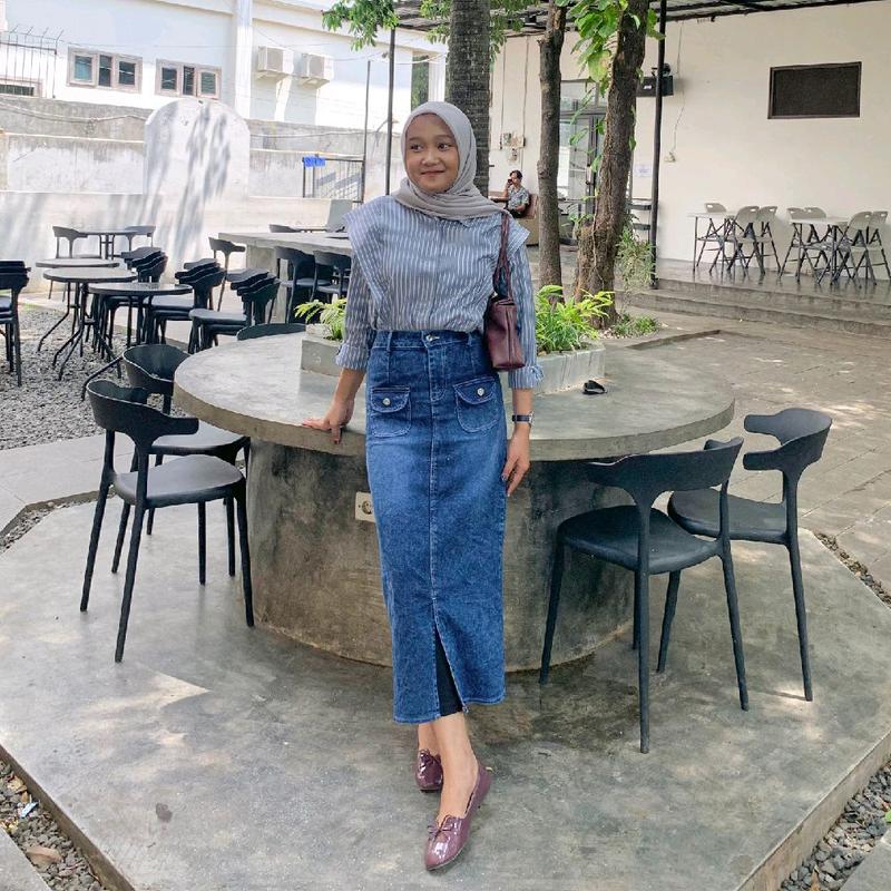 NFK-Rok Jeans Highwais Belah Depan Saku Depan Terbaru Korean Style Panjang 0