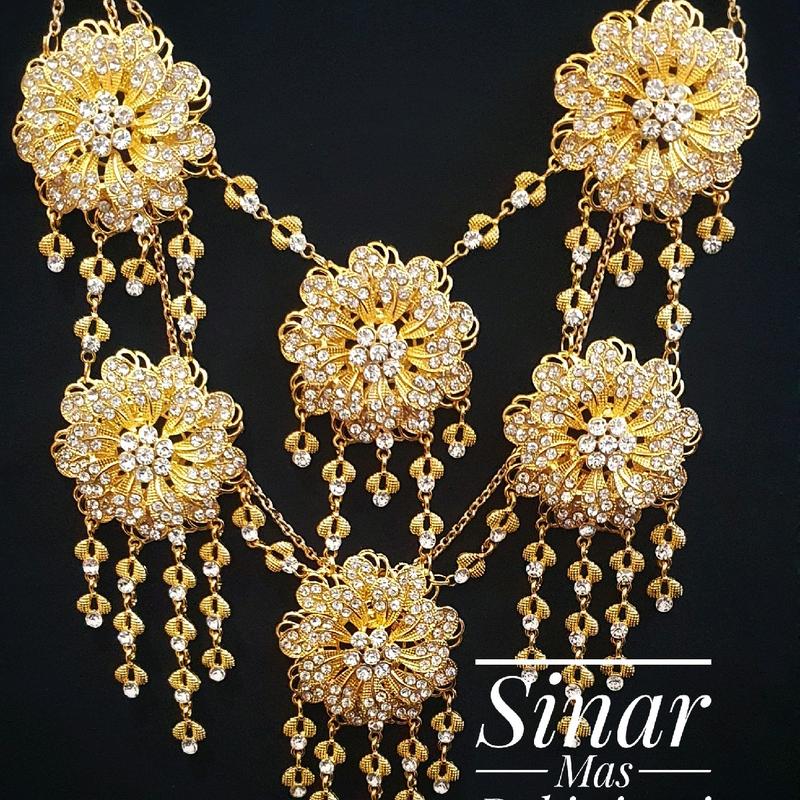 Embung Model Bunga kalung pengantin model bunga isi 6 bunga - Shop | Tokopedia
