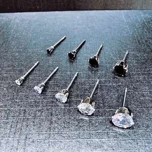 ANTING TUSUK ZIRCON TITANIUM ANTI KARAT / ANTING ZICRON TITANIUM