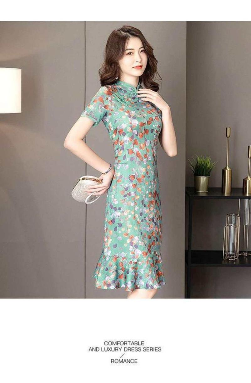 Product Introduction of Modern Cheongsam Dress 2024 Young Style Elegant Daily Style Cut-Bone Cheongsam Summer  New Style Chinese-style Vintage Slim Fit Improved Cheongsam Dress 14