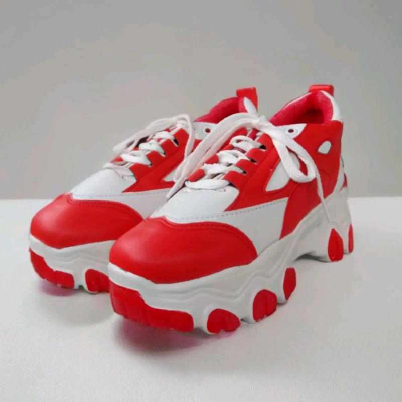 Sepatu Sneakers Wanita Sol Tinggi Model Terbaru Musim panas Musim dingin Tanpa Hak Casual Flat Putih Shoes 2