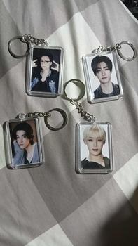 Product Review of gantungan kunci - GANCI insert paper kpop korean 2 sisi ENHYPEN walk the line tour Cocok untuk Hadiah from s**_ 0