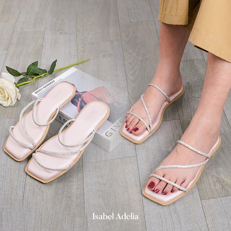 Isabel Adelia ALICE Sandal Wanita Harian Elegan Teplek Kekinian Empuk Mewah Sendal Flat 4