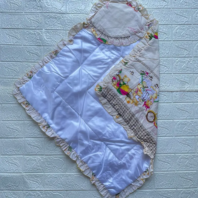 Selimut Bayi Renda Variasi Katun Berkualitas 1