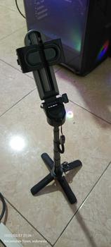 Product Review of LENYES LPH110 Super Mini Tongsis Tripod Stick Selfie Vlog with LED Light Bluetooth Remote Monopod from c**r 2