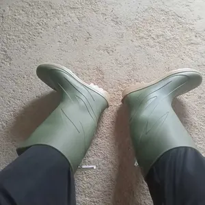 Sepatu Boot Tinggi AP 2017 AP Boots Hijau Tua Karet Lokal Anti Air & Slip Lentur Perkebunan Shoes