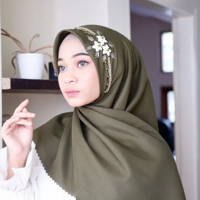 Kerudung Segi Empat Wanita Muslim Katun Voal Kerudung Syari Jilbab Square Payet Bando Mawar - Nyaman, Lembut 0