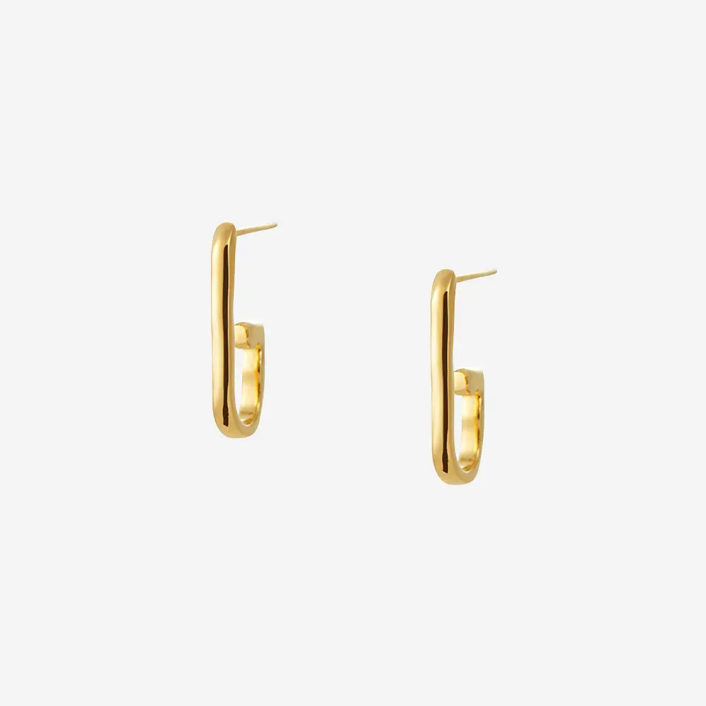 Jolie Mini Stud Earring (22 mm Height)