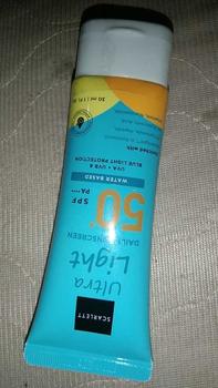 Product Review of scarlett ultra light daily sunscreen spf50 pa+++ 30ml from L**h 0