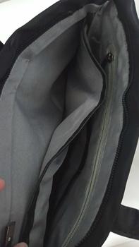 Product Review of Stylish Men's Briefcase For Business Commute Durable And Trendy from A** R**m 2