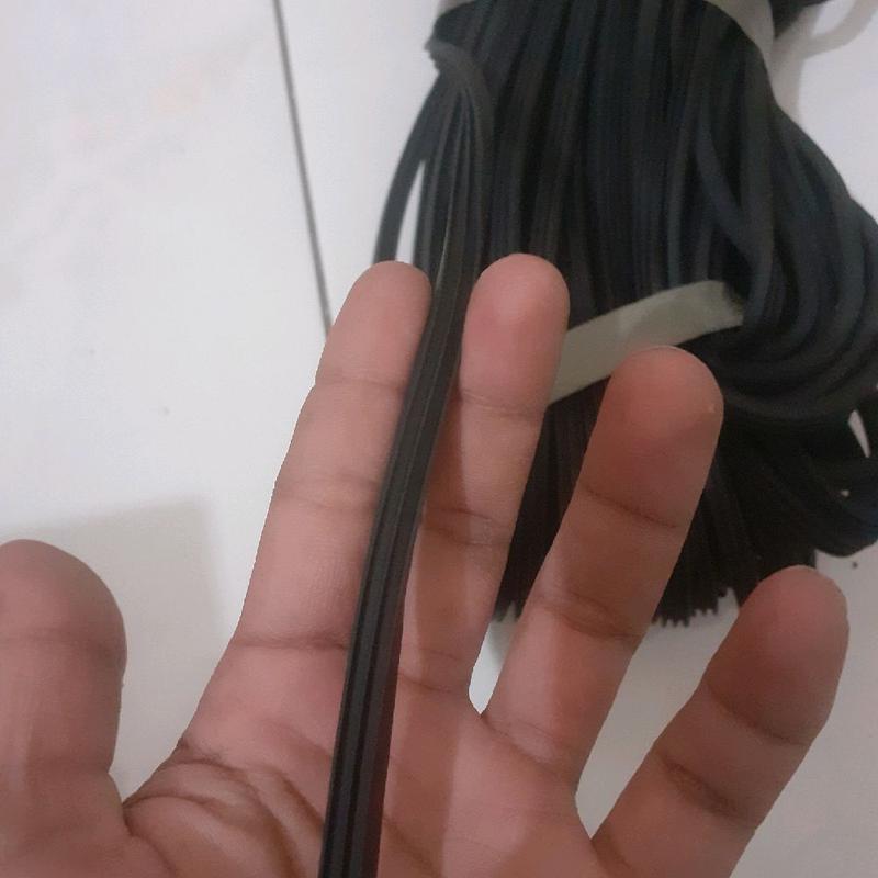 karet etalase panjang 1 meter 0