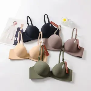 Paket 4 PCS Bra Model 914 BH Push Up Dengan Cup B dan Hiasan Renda Tipis untuk Wanita Elegan 34-42 Material PUFitur Push Up Cup BHiasan Renda Jumlah 4 PCS Nyaman