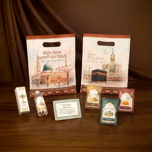 Qeebla Yaseer Souvenir Oleh Oleh Haji Dan Umroh Tas Spunbon Lengkap Dengan Zam zam Snack Kacang Arap Kurma Kismis Almon Coklat Truffle