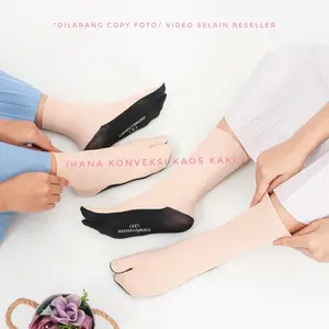 Lusinan Kaus kaki jempol polos warna kulit S M / Kaos kaki muslimah wanita dewasa / bahan nylon spandek 100% / untuk umroh dan  ibu pengajian Panjang sematakaki  S dan di atas matakaki M Pendek Hitam