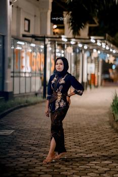 Product Review of Rok batik slimfit | bawahan kebaya kamen jadi rok kebaya rok batik rok songket batik bali from t**a 2