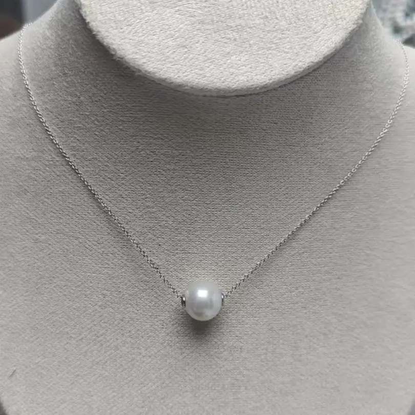 10-11mm fresh water pearl pendant white