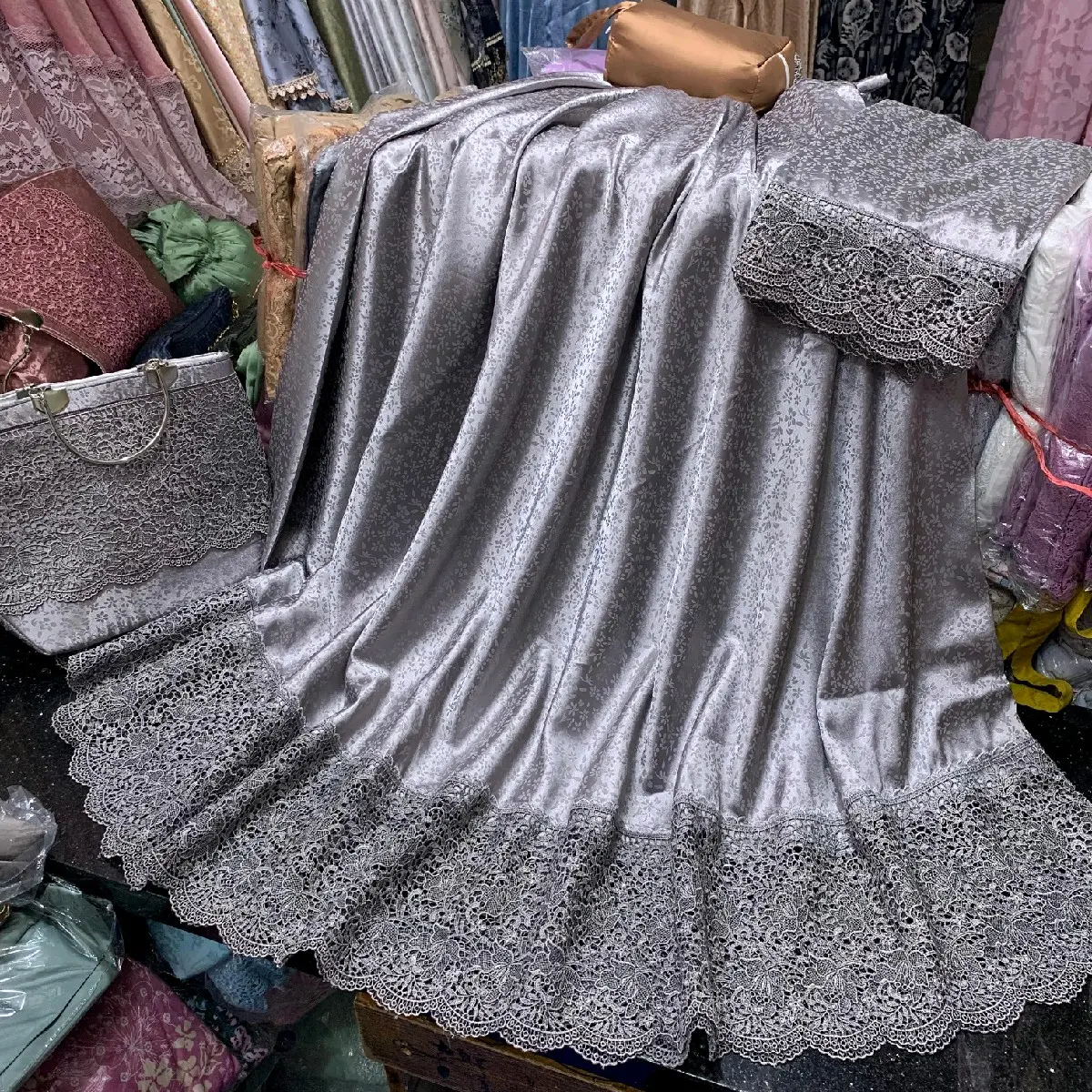 MUKENA KHADIJAH TULIP SUTRA EMBOS/ MUKENA PREMIUM/