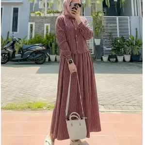 Sheila Setelan One Set Motif Terbaru Bahan Adem Desain Clean Cocok Untuk Dailly Kerja atau Jalan Santai Size Standar L sampai XL Tampil Effortless dan Anggun