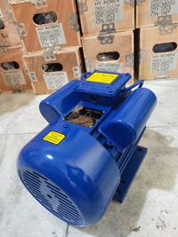 Gambar MAXPUMP Motor Dinamo 3 HP 1 Phase 2.2KW 220V 2800 RPM 3000 RPM Elektro Motor 2 Pole Elektrik Tembaga Penggerak Mesin Suara Halus Body Kokoh Electric Motor Dynamo Elektro Motor dari Poseidonpump Kota Administrasi Jakarta Utara 5 Tokopedia