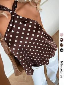 Top halter para mujer con estampado de lunares, cierre por detrás con lazada, detalle de cuello retorcido, múltiples opciones de colores, tejido suave y transpirable, ideal para uso diario y citas nocturnas, estilo francés retro.