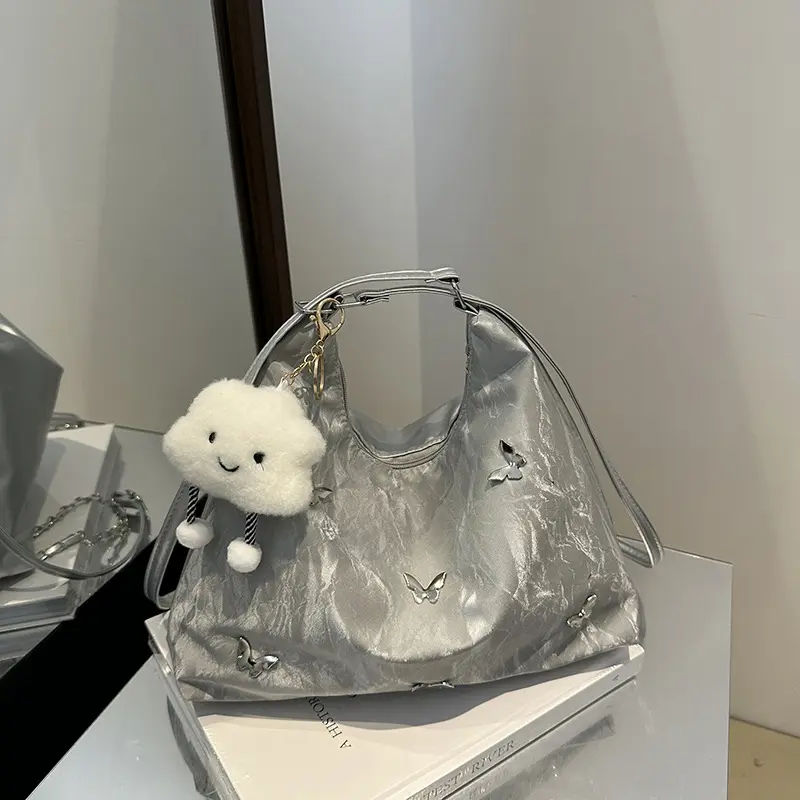 Luna Flutter Bag - Interior