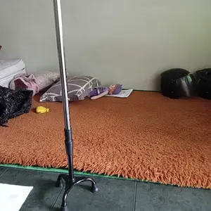 Tongkat Kaki 3 Alat Bantu Jalan Lansia Tripod Kaki Tiga Orthopedic