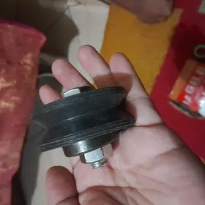 Roda pagar merah dan hijau besi Cor 6 cm bentuk bulat dan siku roda only tanpa casing BERKUALITAS dan TERMURAH