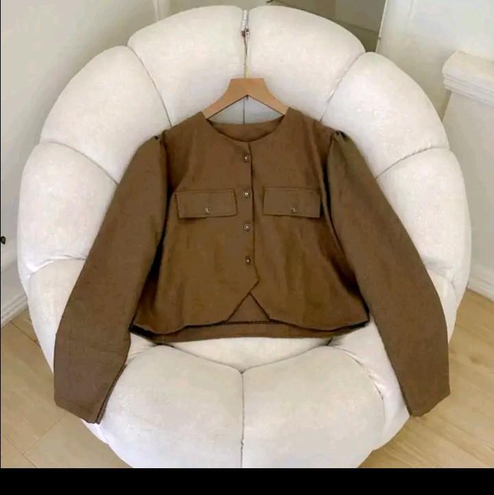 CROP BLAZER WANITA SEMIWOLL OUTER BASIC POLOS Atasan 3