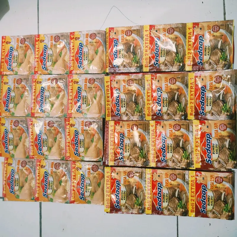 SEDAP BUMBU KALDU 108PCS netto 9 Gram varian sapi dan varian ayam [Bisa MiX] Bubuk Kaldu Bahan Penyedap Msg Masakan 7