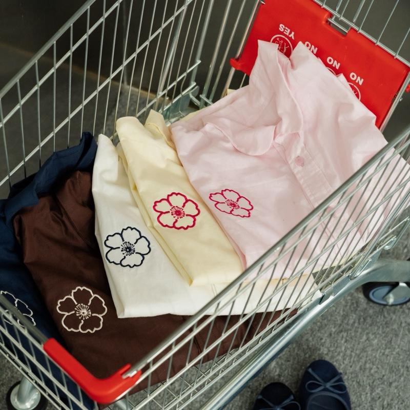 BIGIMO - Kemeja Boxi Bordir Motif Bunga - Crop Shirt - Atasan Wanita Croped Kekinian Katun Oversize Baju Panjang Cropped Casual Motif Bunga