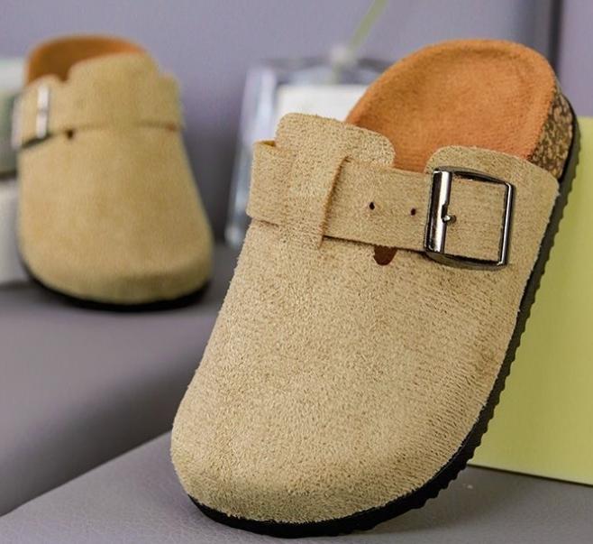Product Introduction of Half-pack sandals, new fashion for children, retro style, suitable for all seasons, for boys and girls, outdoor sandals for toddlers, non-slip soles, head wrap. 19