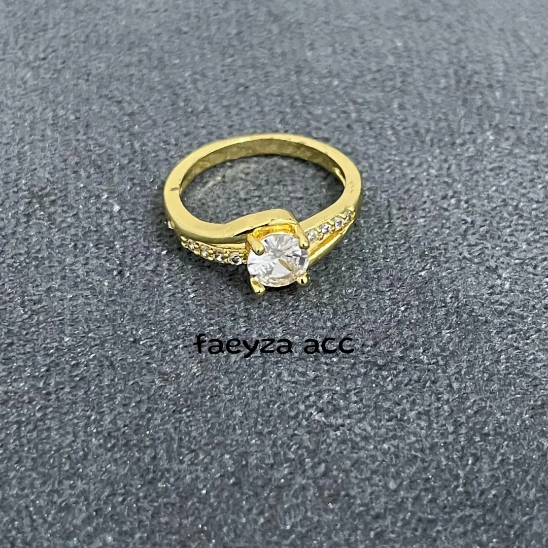 (1-12) Cincin Titanium Anti Karat Tidak Luntur cincin xuping wanita jax V