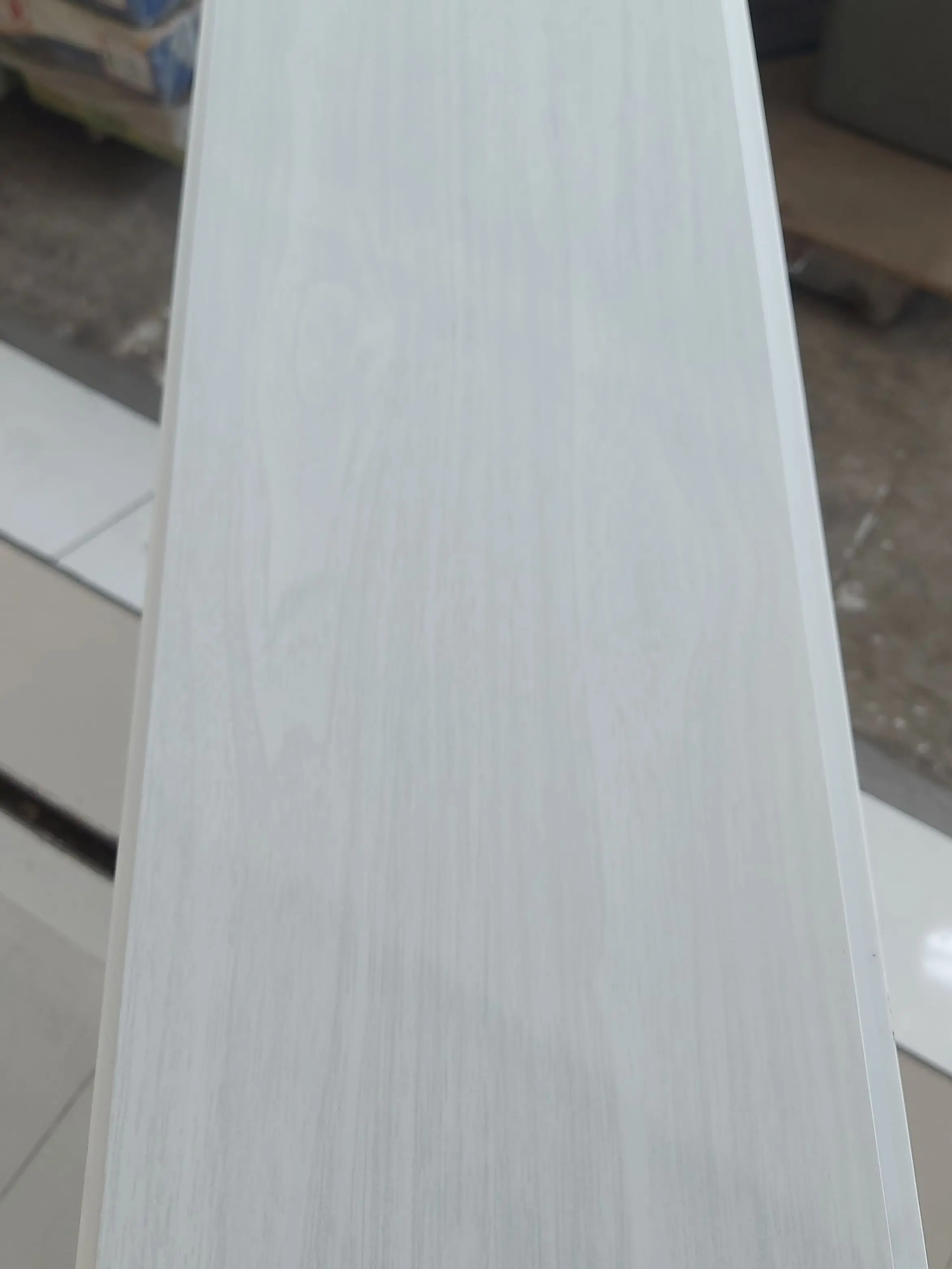 Plafon PVC Motif Glossy Merk Modern Tipe P.208.008