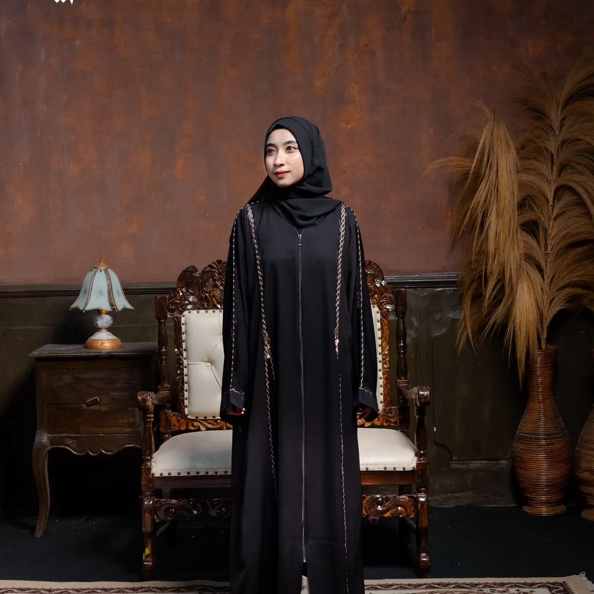 Abaya shira Super Mewah Ori Saudi Jetblack dengan Plisket Tangan dan Bawah - Muslim, Kaftan, Gamis, Outer, Gold, Turki, Wanita, Sifon, Zipper
