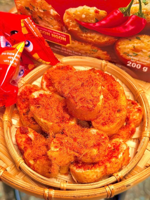 Combo 2 Hộp Bánh Mì Bơ Tỏi 400GR (Tự chọn vị), Tặng Bánh Trung Thu Mochi Trứng Muối 300GR, Đồ Ăn Vặt SNACK Food Thức Ăn