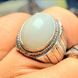 cincin batu mg ma ni ga jah putih asli  asli alam Ring